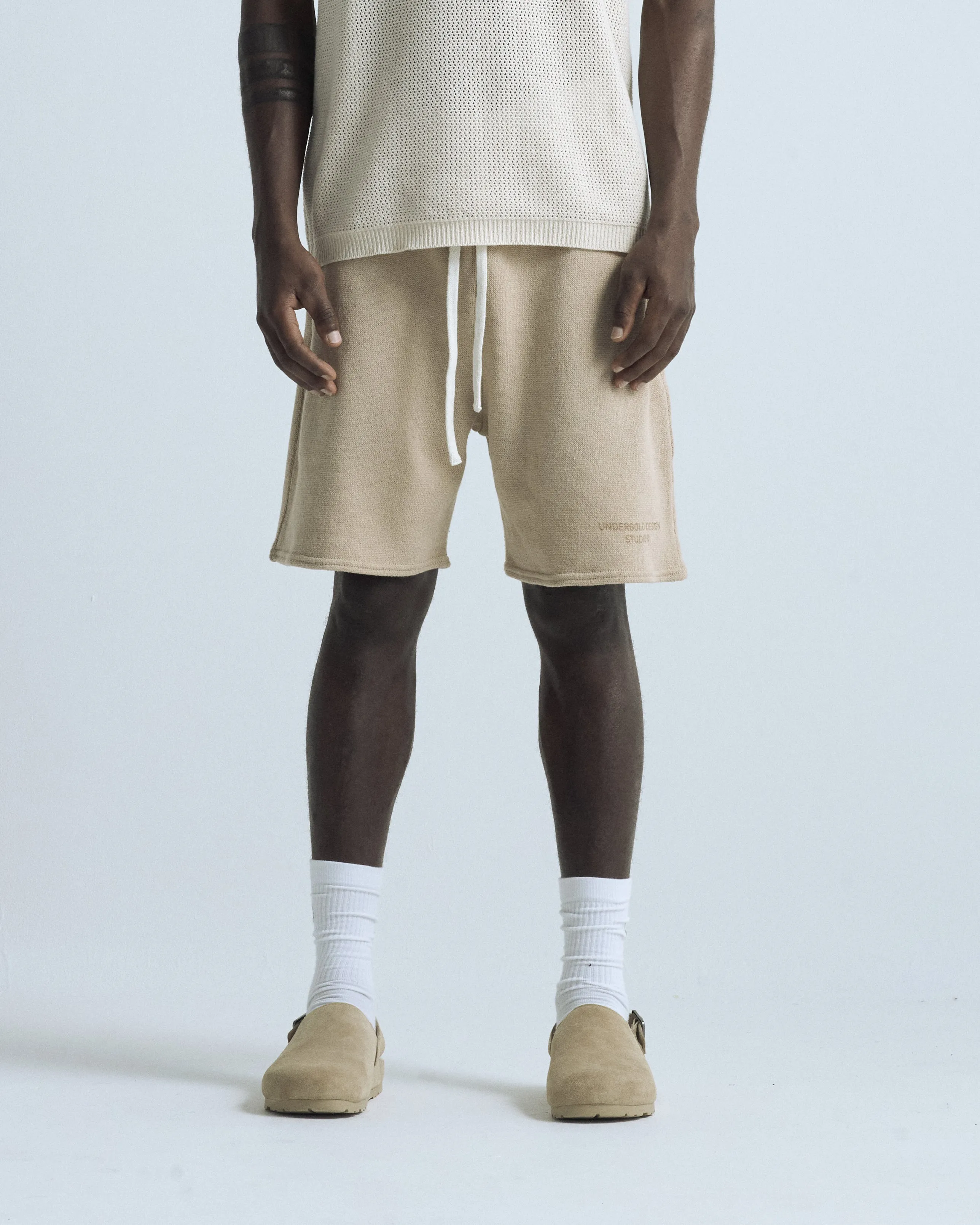 Basics Undergold Design Studio Knit Short Light Brown