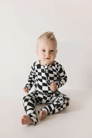 Black & White Wavy Checkerboard | Bamboo Zip Pajamas