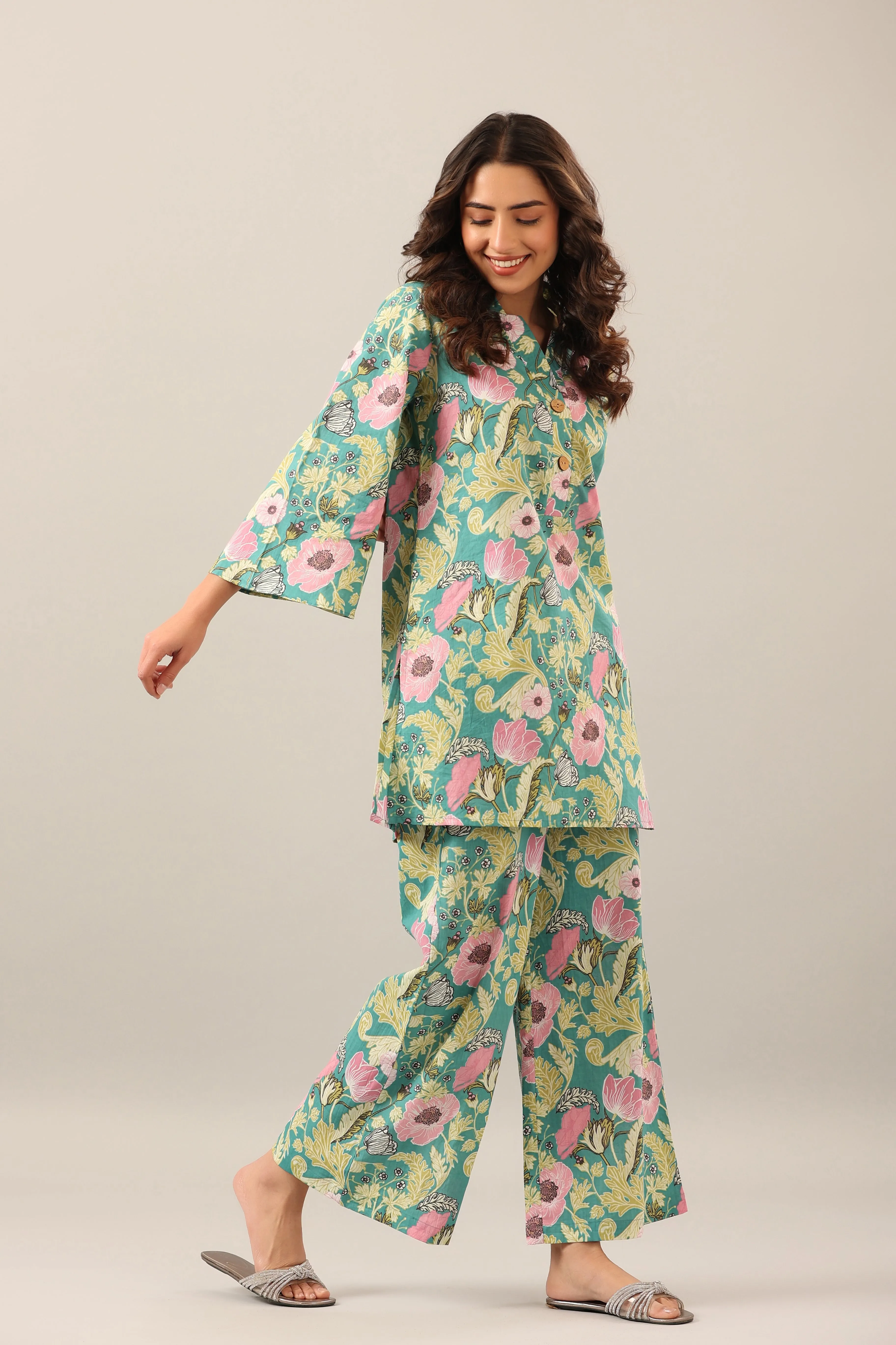 Dandelion Jaal on Green Lounge Co-ord Set