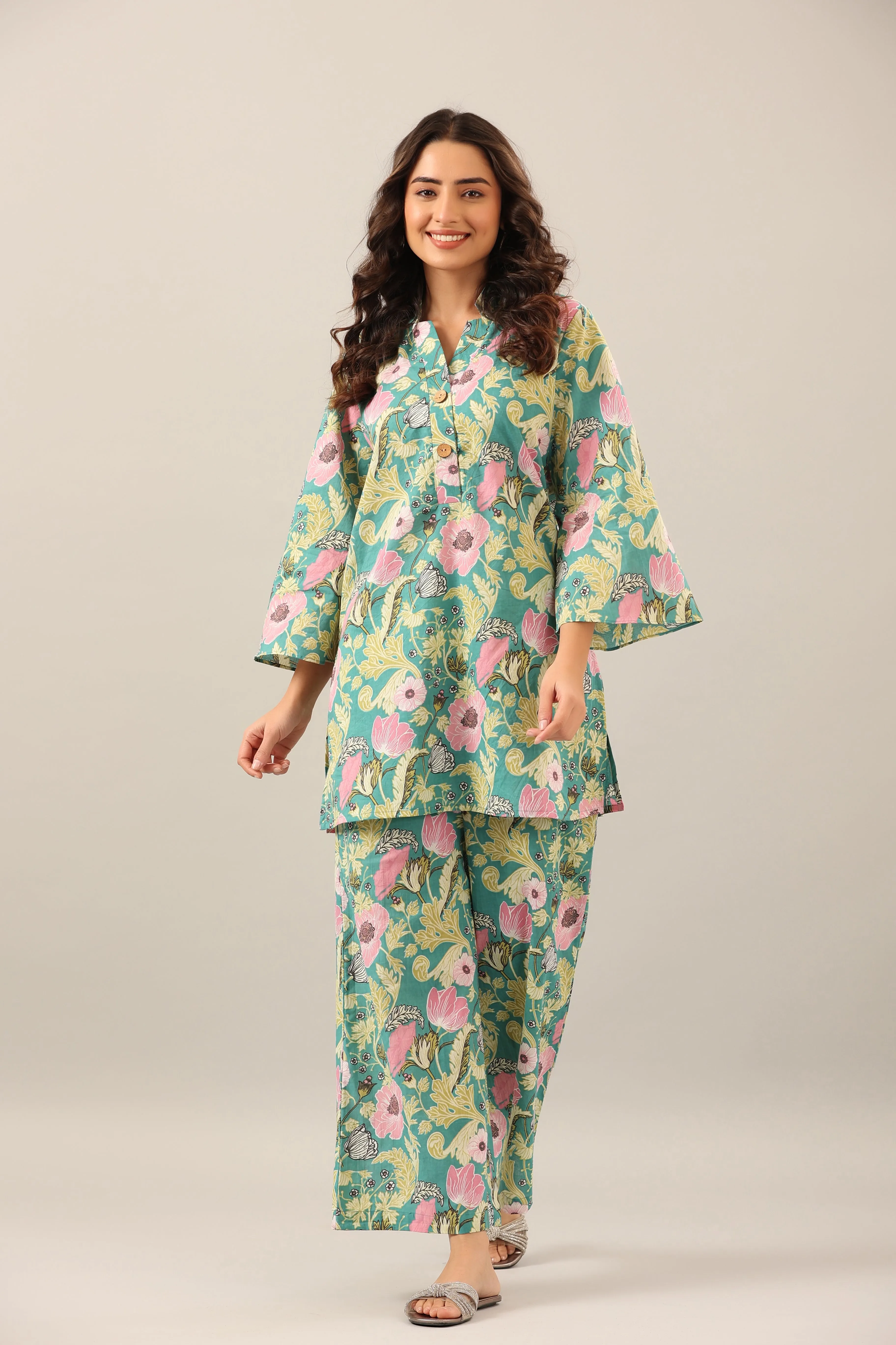 Dandelion Jaal on Green Lounge Co-ord Set