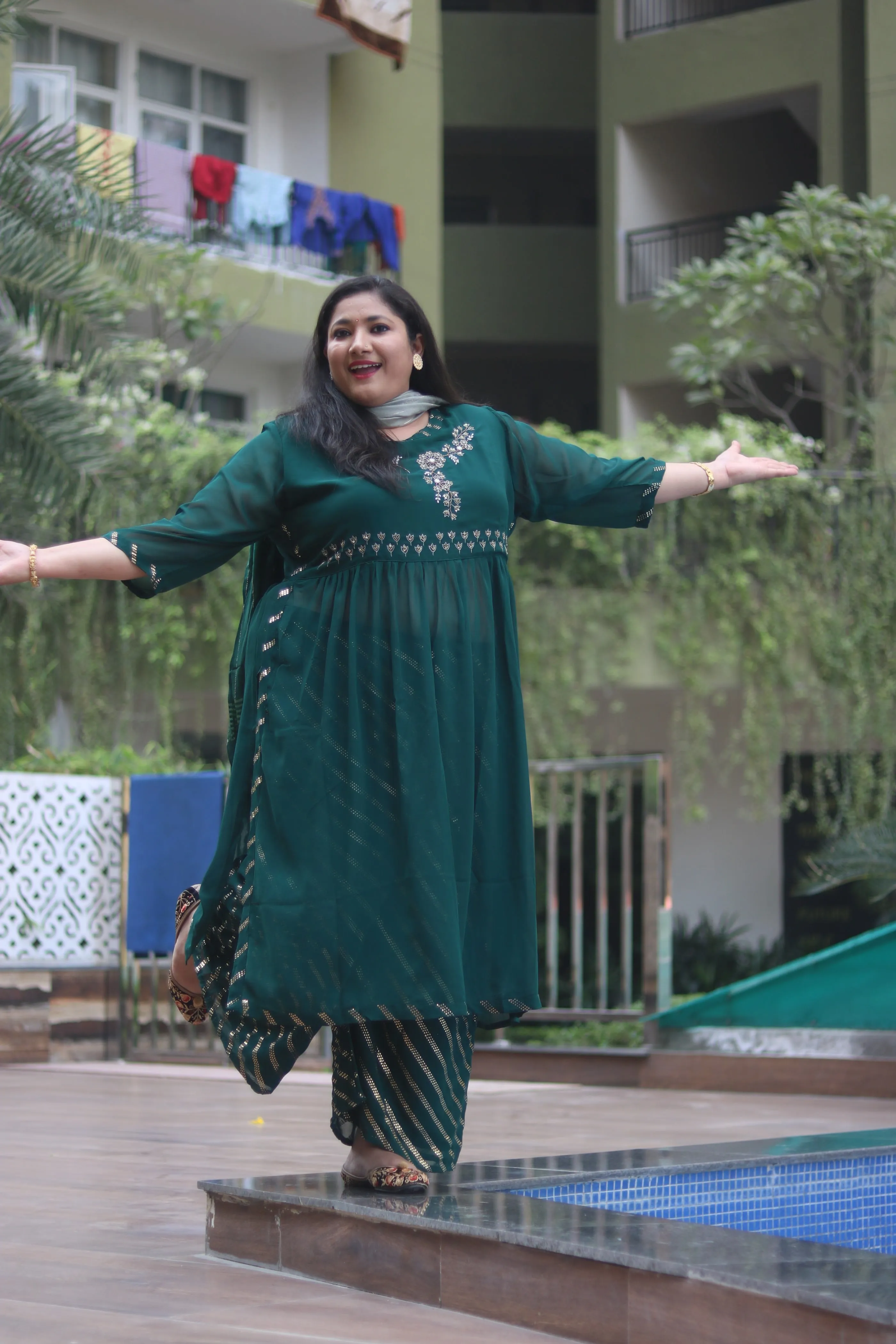 Plus Size Zinnia Bottle Green Nyraa Kurta Set