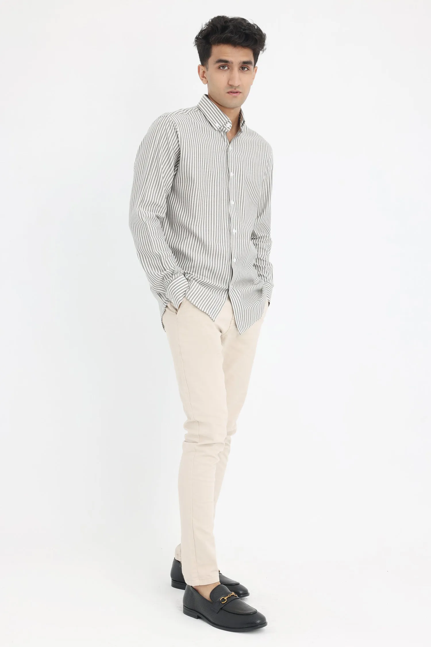 VERTICAL STRIPE BUTTON-UP-GREY-WHT